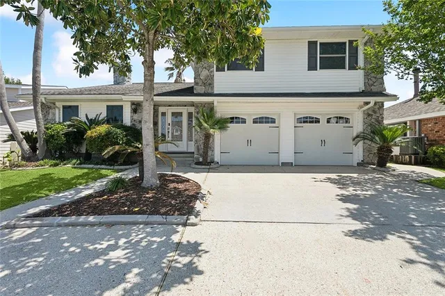 119 Ondine Ln, Slidell, LA 70458