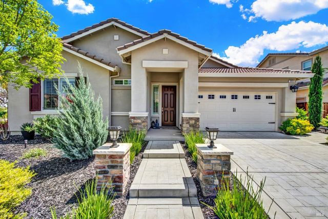 355 Epic St, Vacaville, CA 95688