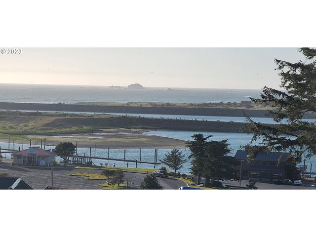 June St   #2216, Gold Beach, OR 97444