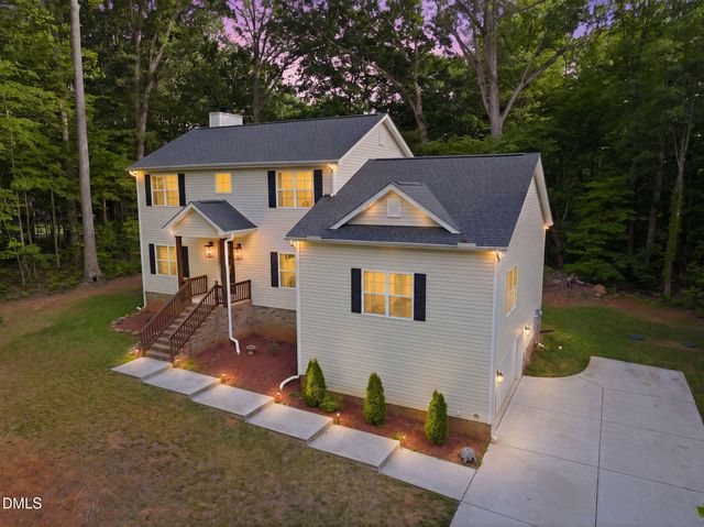 602 Appaloosa Trl, Bahama, NC 27503