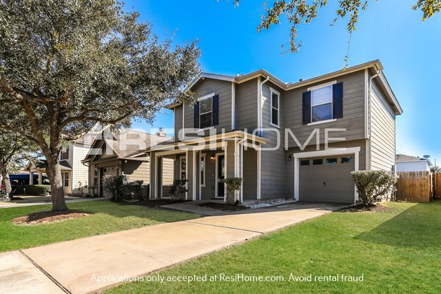 11319 Seven Sisters Dr, Tomball, TX 77375