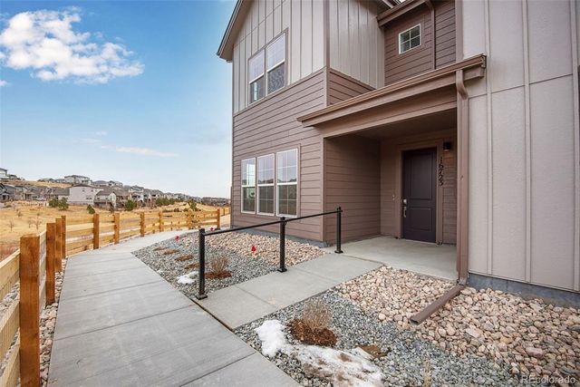 16723 W 93rd Place, Arvada, CO 80007