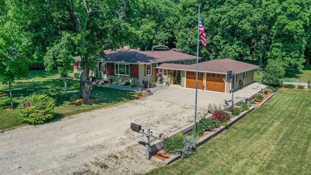 6101 South Kettle Road, Orfordville, WI 53576