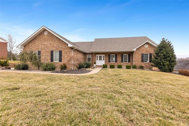 711 Sunset Dr, Perryville, MO 63775