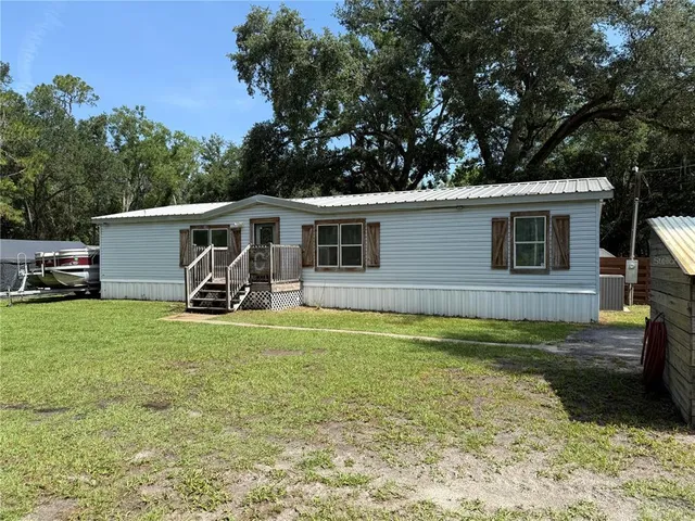 40803 Sutorus Rd, Zephyrhills, FL 33540