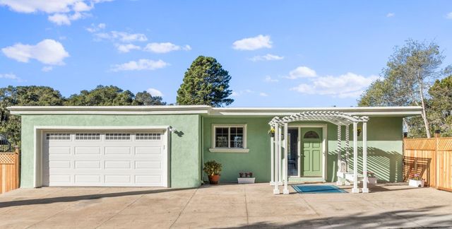 3345 Crystal Heights Dr, Soquel, CA 95073