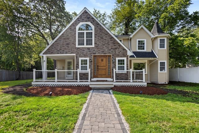 21 Beechwood Ave, Pembroke, MA 02359