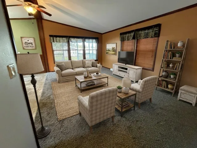 2231 SE Windover Dr, Ankeny, IA 50021