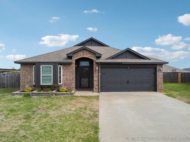 13364 N  133rd East Ave, Collinsville, OK 74021