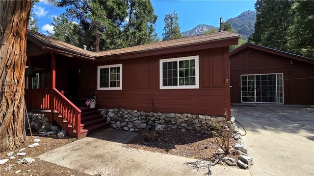 40211 Valley Of The Falls Dr, Forest Falls, CA 92339