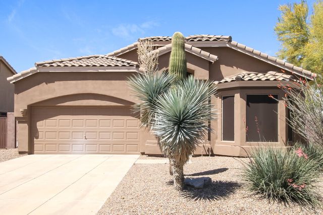 2862 N  Rowen Cir, Mesa, AZ 85207