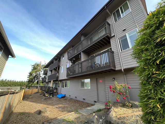 324 Avenue J #6, Snohomish, WA 98290