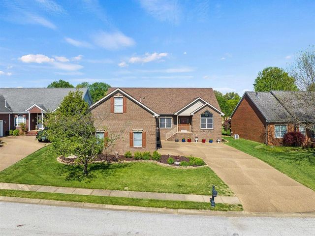6635 Waterford Pl, Owensboro, KY 42303