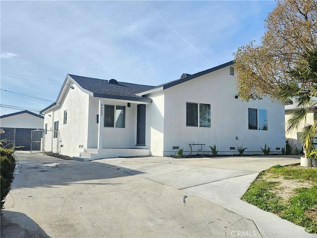 6423-6421 Gentry Ave, North Hollywood, CA 91606