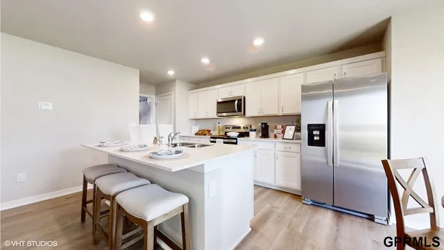 8817 N  167th St, Bennington, NE 68007
