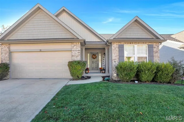 78 San Marino Pkwy, Fenton, MO 63026