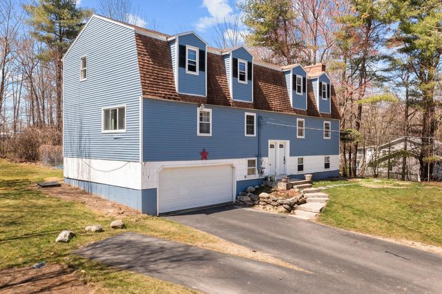 11 Blunt Drive, Derry, NH 03038