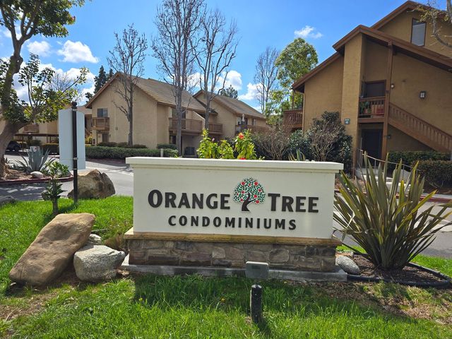 82 Orange Blossom, Irvine, CA 92618
