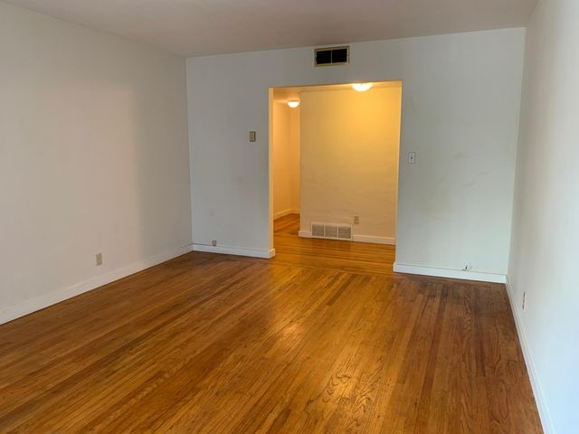 68 Vernon St   #5, Oakland, CA 94610