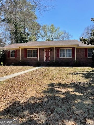825 McCurdy Blvd, Manchester, GA 31816