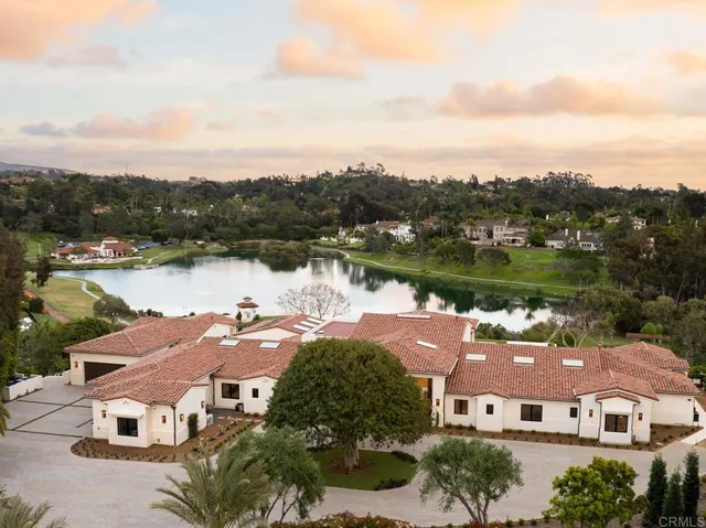 6497 Calle Del Alcazar, Rancho Santa Fe, CA 92067
