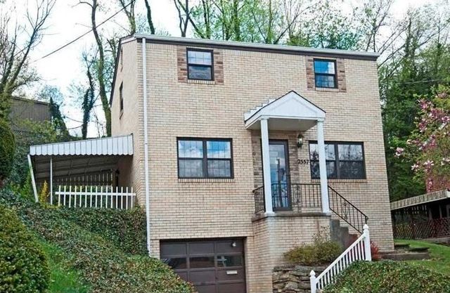 2557 Allender Ave, Pittsburgh, PA 15220