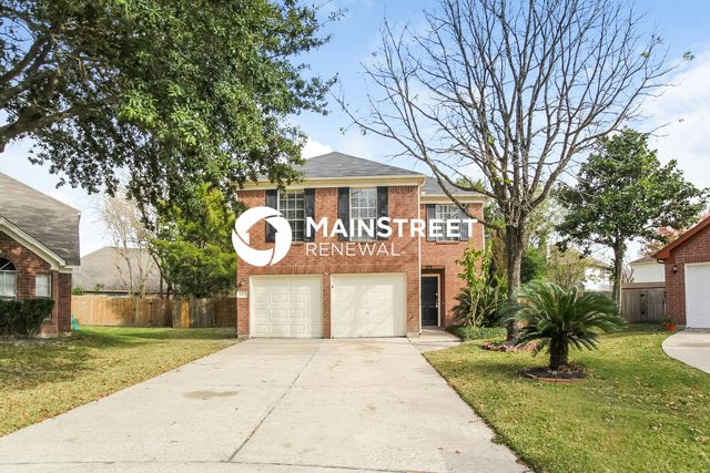 8822 Woodcamp Dr, Houston, TX 77088