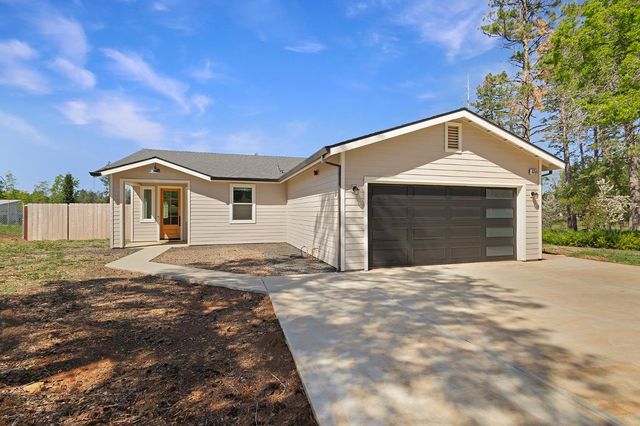 6283 Oliver Rd, Paradise, CA 95969