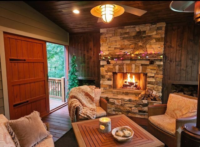 457 E  Catoctin Dr, Wintergreen Resort, VA 22967