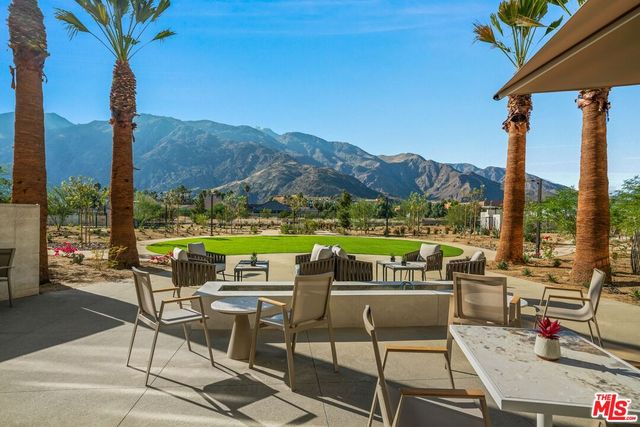 1122 E  Tahquitz Canyon Way #124C, Palm Springs, CA 92262