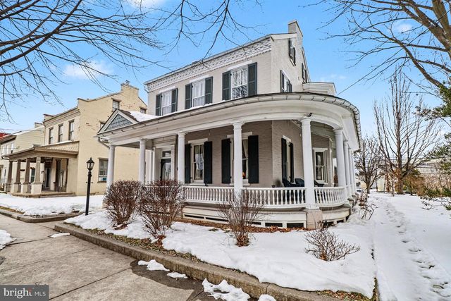 13 W  Main St, Mount Joy, PA 17552