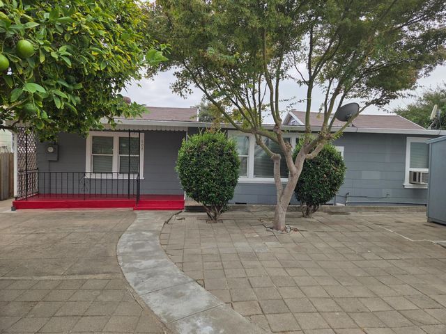 608 Union St, Isleton, CA 95641