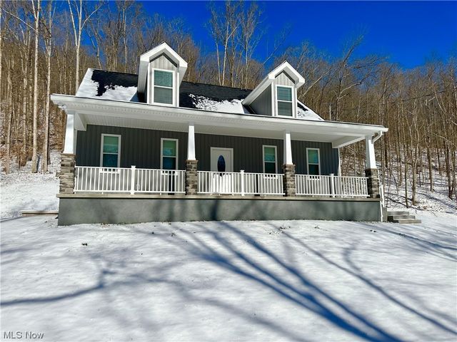 2019 State St   #18, West Union, WV 26456