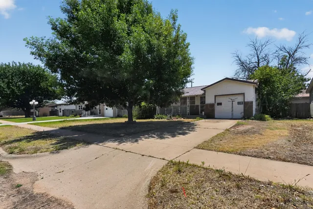 304 Teakwood St, Amarillo, TX 79107