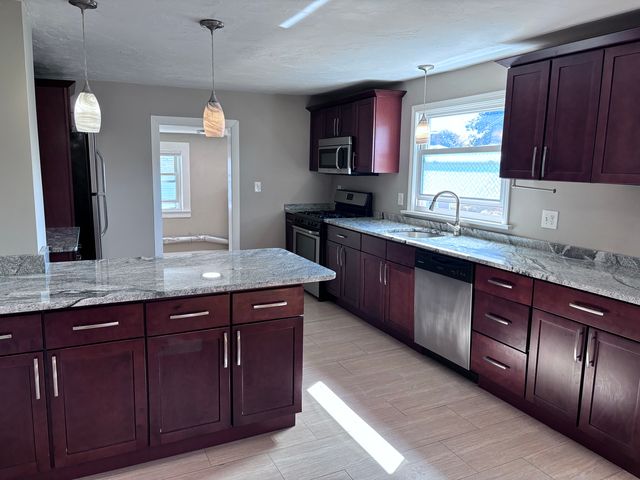 5 Spring Ave #2, Wakefield, MA 01880