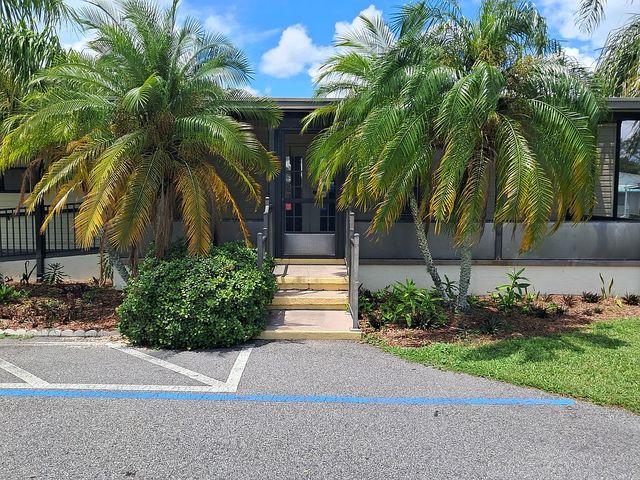 1208 Lee St #66, Leesburg, FL 34748