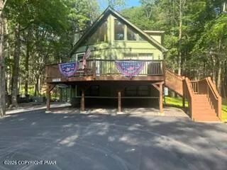 176 Mountain View Dr, Pocono Lake, PA 18347