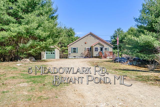 5 Meadowlark Road, Bryant Pond, ME 04219