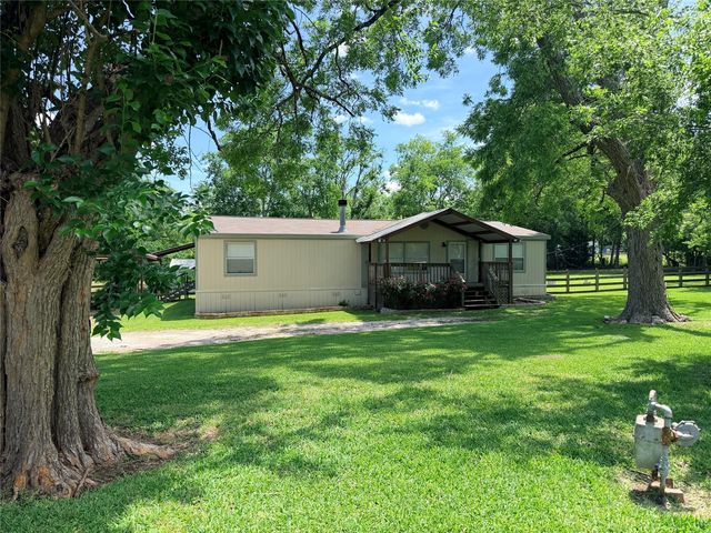 263 Camden Rd, Chester, TX 75936