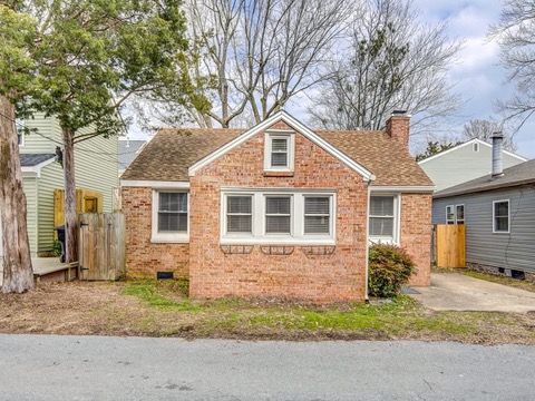 314 25 1/2 St, Virginia Beach, VA 23451