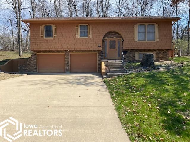 4000 Sycamore Dr, Mount Pleasant, IA 52641