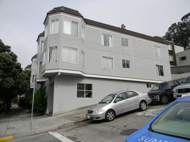 300 Monterey Blvd #104, San Francisco, CA 94131