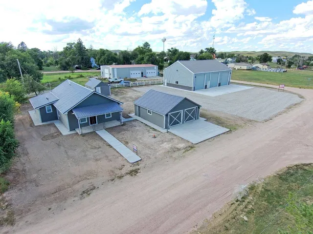 242 Catchpole St, Eckley, CO 80727
