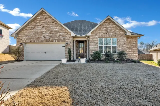 1506 Bailey Ct NE, Cullman, AL 35055