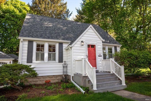 826 College Ave, Culver, IN 46511