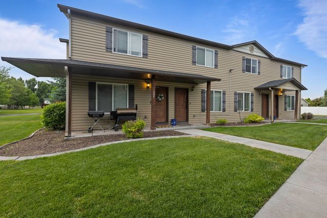 593 Countryside Ave, Rexburg, ID 83440
