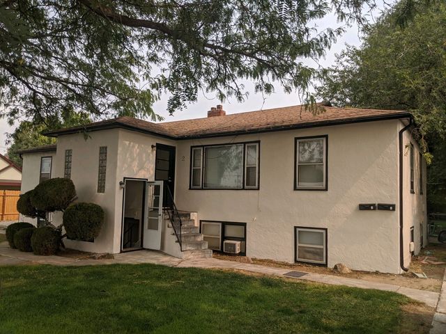 712 S  Canyon St #1, Nampa, ID 83686