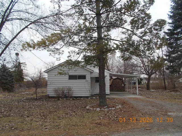 7540 Swan Creek Rd, Newport, MI 48166