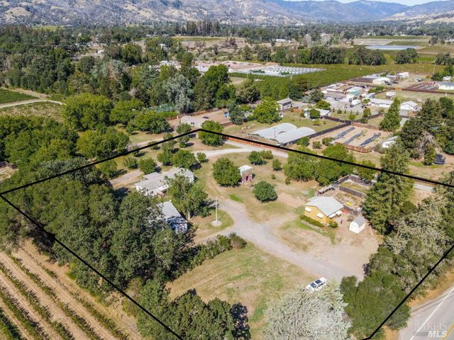 9800 East Rd, Redwood Valley, CA 95470