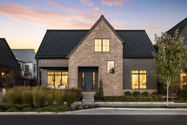 The Vinson Plan in Quarry Trails, Columbus, OH 43228